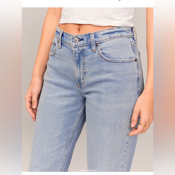 NWOT Abercrombie Curve Love Mid Rise 90s Straight Jean Size 27 X- Short - Picture 5 of 7